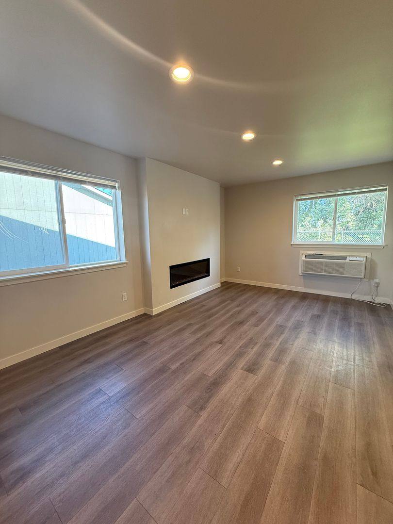 Townhouse for rent at 47 Samantha Court, Yakima, WA 98903
