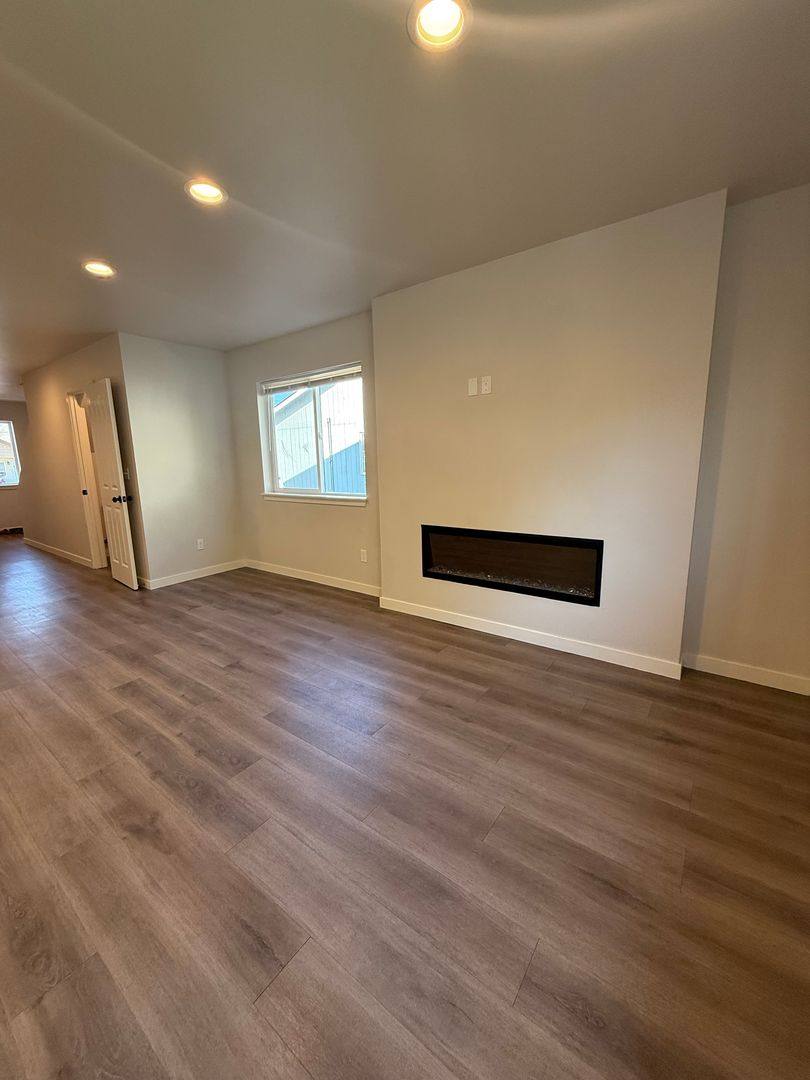 Townhouse for rent at 47 Samantha Court, Yakima, WA 98903