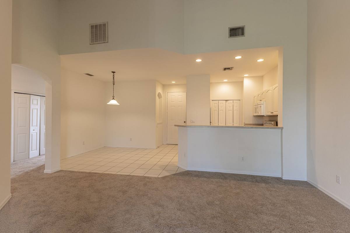 Condo for rent at 4255 Liron Ave, Fort Myers, FL 33916