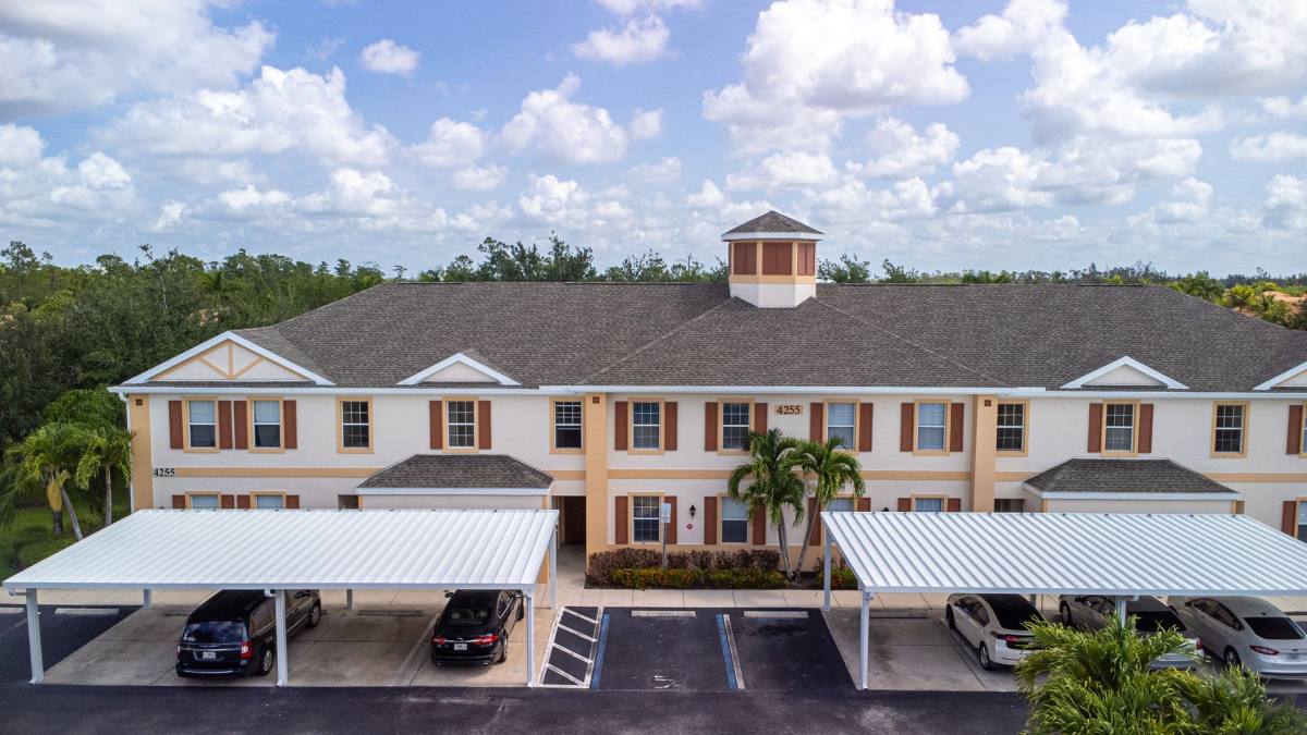 Condo for rent at 4255 Liron Ave, Fort Myers, FL 33916