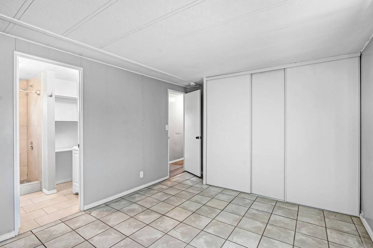 Apartment for rent at 10918 Jurupa Rd, Mira Loma, CA 91752