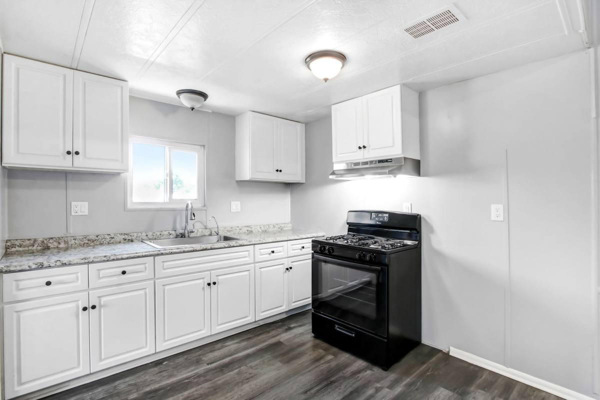 Apartment for rent at 10918 Jurupa Rd, Mira Loma, CA 91752