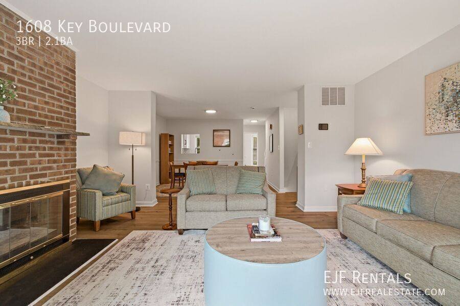 House for rent at 1608 Key Blvd, Arlington, VA 22209
