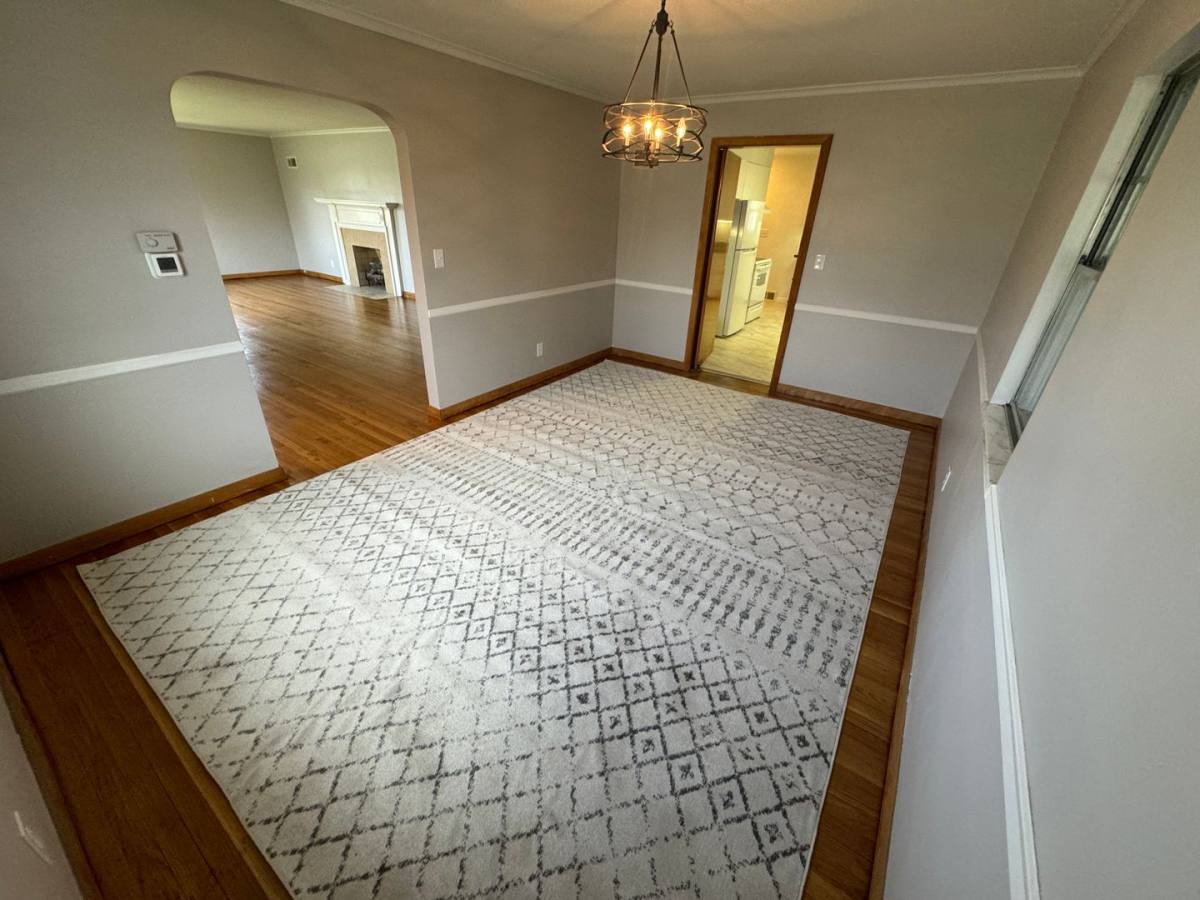 House for rent at 2770 Tremont Rd, Columbus, OH 43221