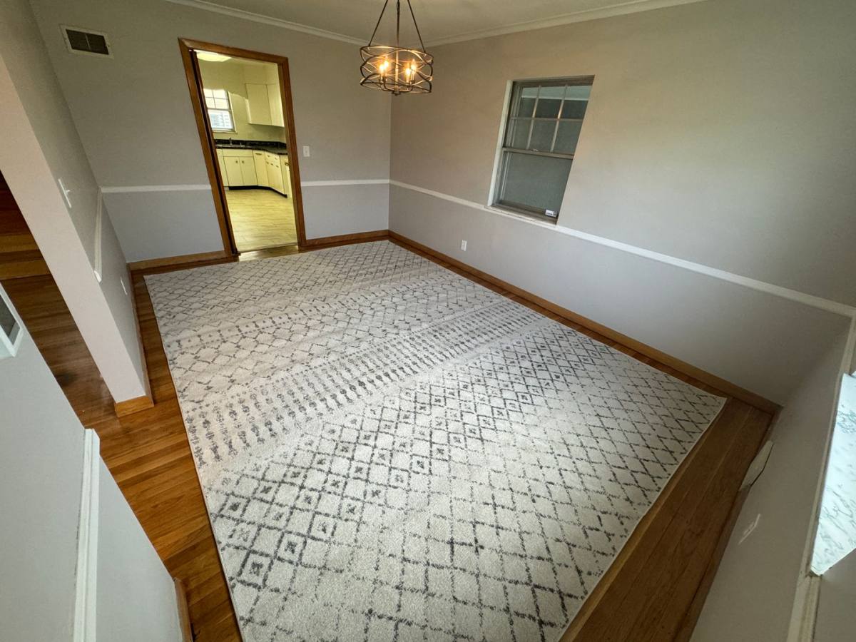 House for rent at 2770 Tremont Rd, Columbus, OH 43221