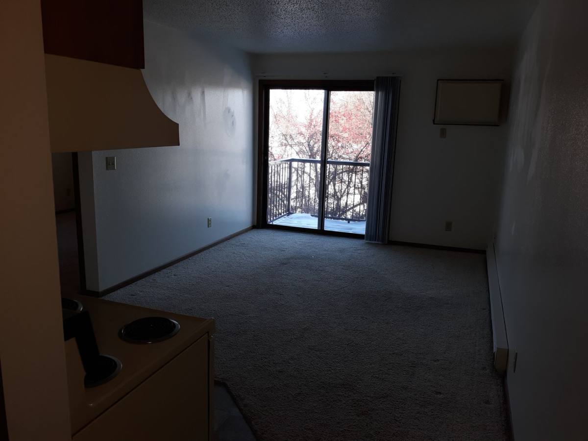 Apartment for rent at 1133 S Landeco Lane, Grand Forks, ND 58201