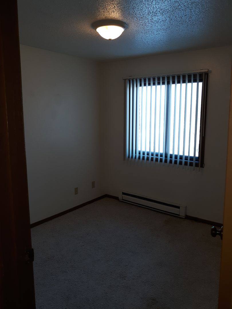 Apartment for rent at 1133 S Landeco Lane, Grand Forks, ND 58201