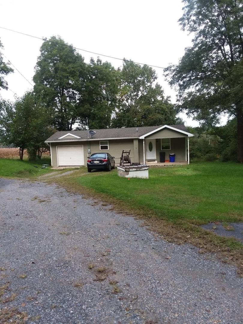 House for rent at 309 Camp Ground Rd, Dillsburg, PA 17019