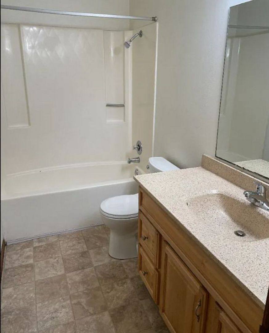 Townhouse for rent at 7942-7972-18THAVE Bloomington Ave S, Minneapolis, MN 55425