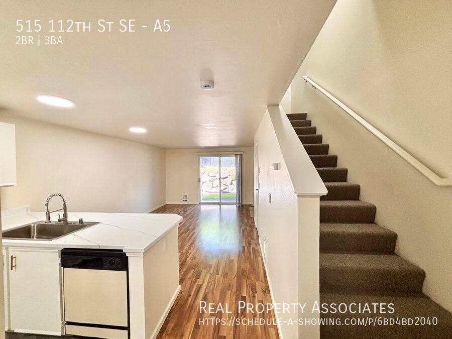 Apartment for rent at 515 112th St SE #A5, Everett, WA 98208
