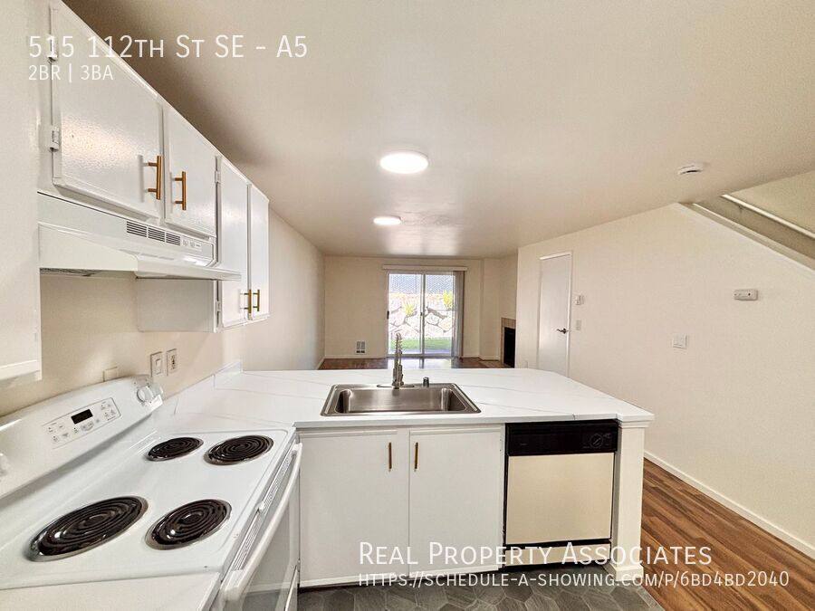 Apartment for rent at 515 112th St SE #A5, Everett, WA 98208