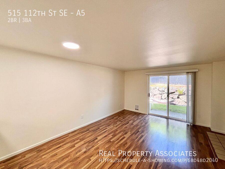 Apartment for rent at 515 112th St SE #A5, Everett, WA 98208