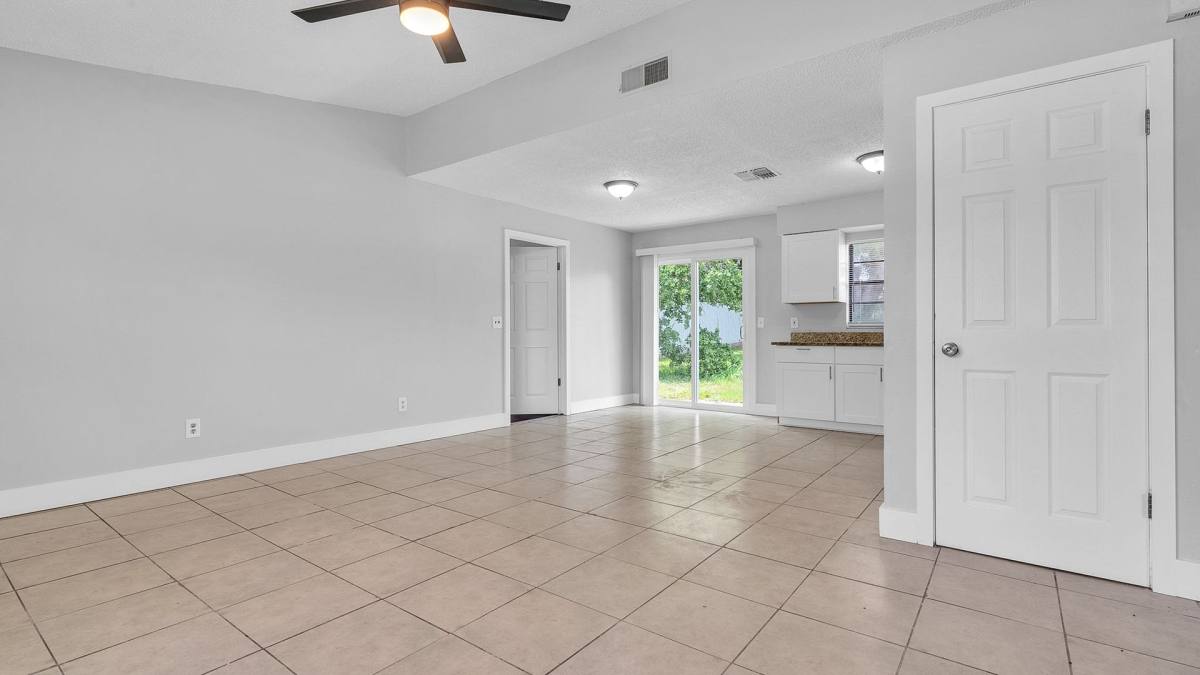 House for rent at 2551 26th Ave S, Saint Petersburg, FL 33712