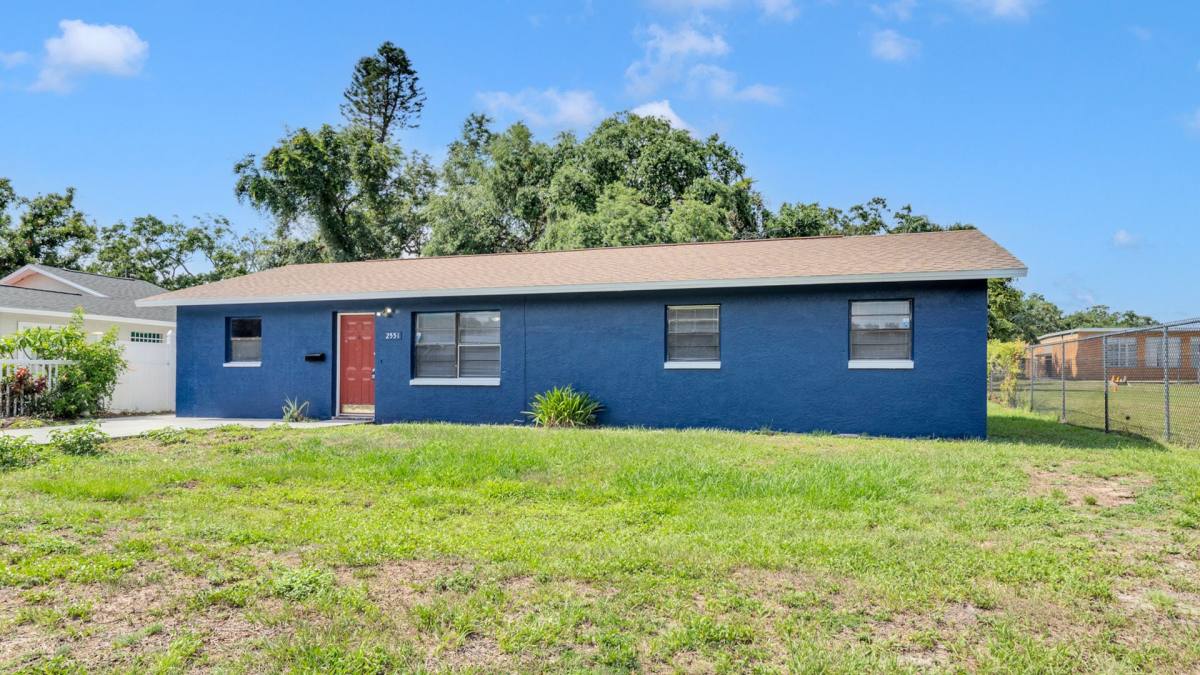 House for rent at 2551 26th Ave S, Saint Petersburg, FL 33712