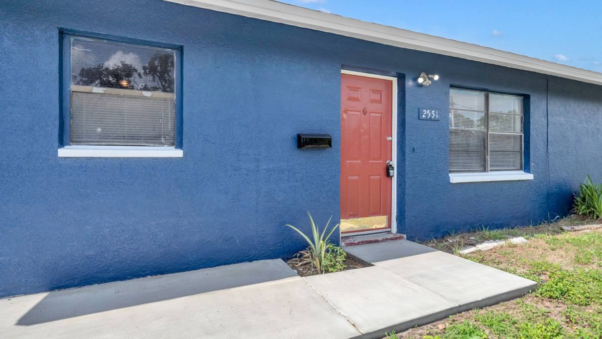 House for rent at 2551 26th Ave S, Saint Petersburg, FL 33712