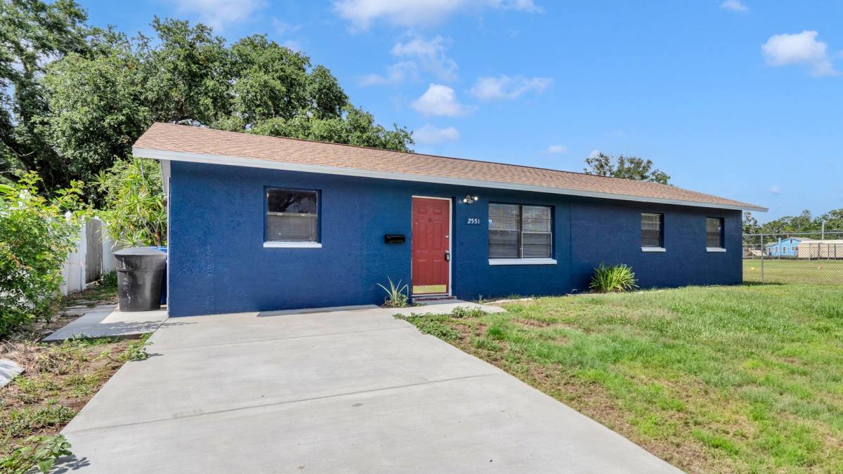 House for rent at 2551 26th Ave S, Saint Petersburg, FL 33712