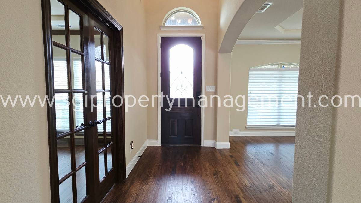 House for rent at 12381 Summertree Dr, Frisco, TX 75035