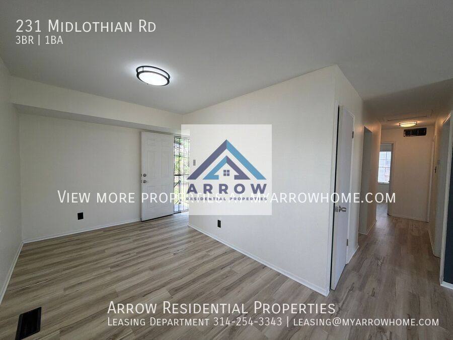 House for rent at 231 Midlothian Rd, Saint Louis, MO 63137