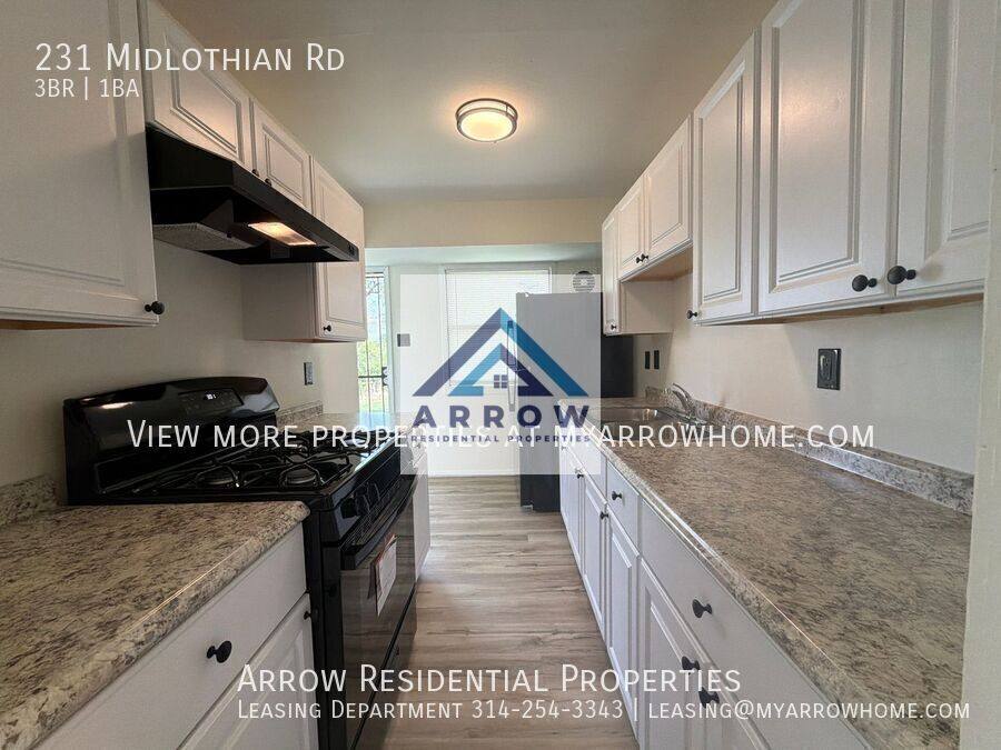 House for rent at 231 Midlothian Rd, Saint Louis, MO 63137