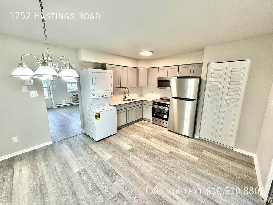 Townhouse for rent at 1752 Hastings Rd, Bethlehem, PA 18017