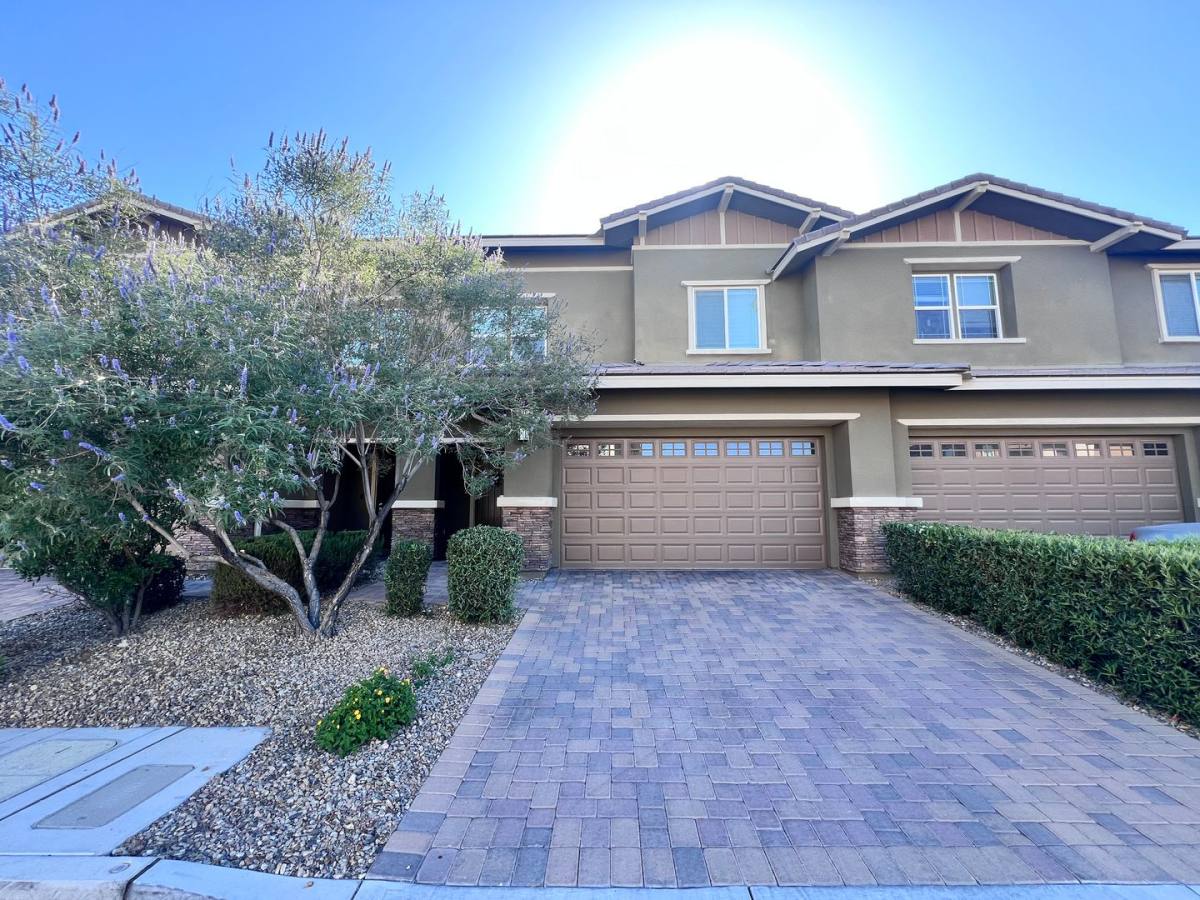 House for rent at 5707 Garriga Dr, Las Vegas, NV 89135