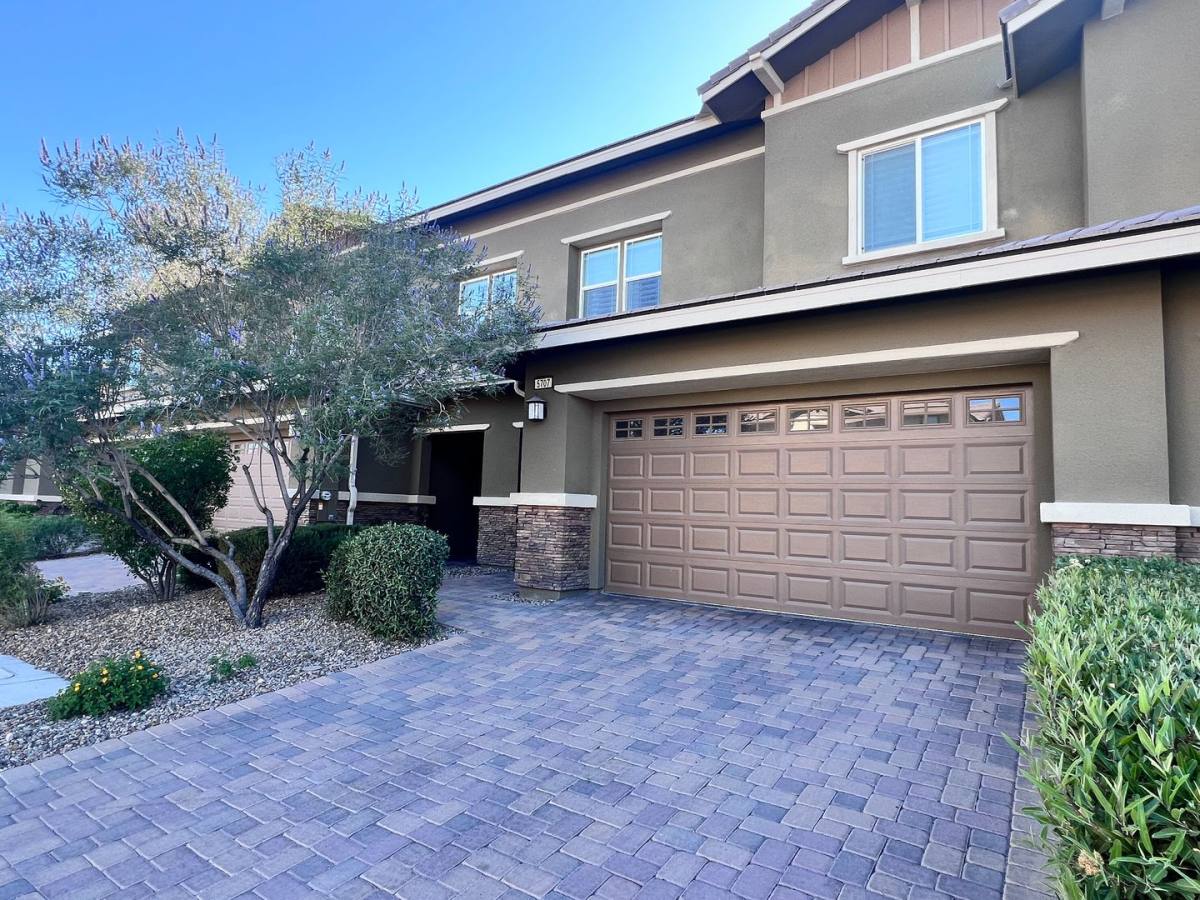 House for rent at 5707 Garriga Dr, Las Vegas, NV 89135