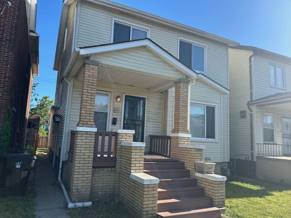 Apartment for rent at 8215 Badger, Detroit, MI 48213