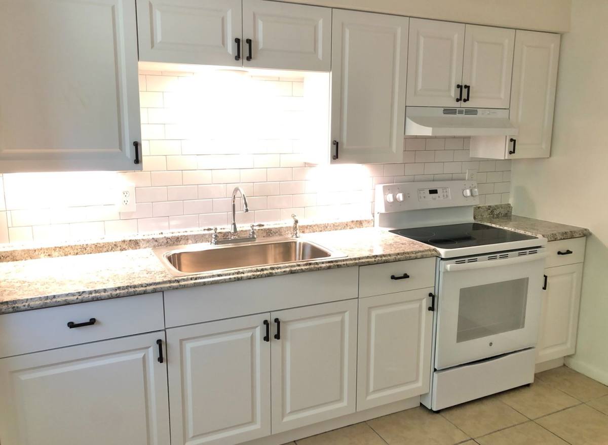 Apartment for rent at 722 S Ingraham Ave, Lakeland, FL 33803