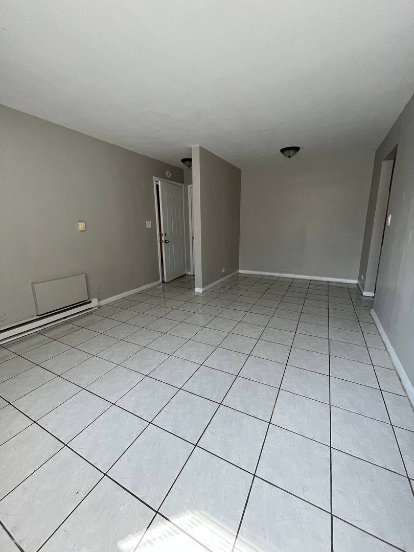 Apartment for rent at 1640 N 1st Ave, Melrose Park, IL 60160