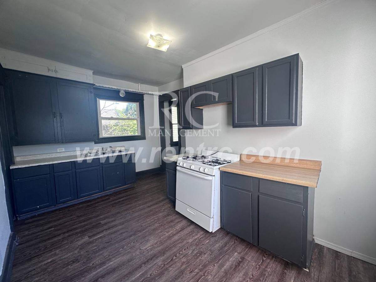 House for rent at 1434 Walnut, Danville, IL 61832