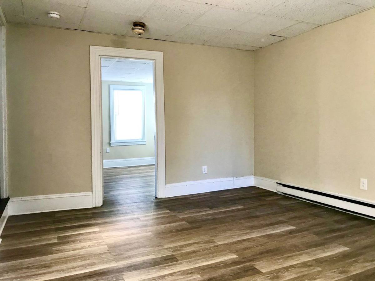 Apartment for rent at 1046 Northampton St #3, Easton, PA 18042