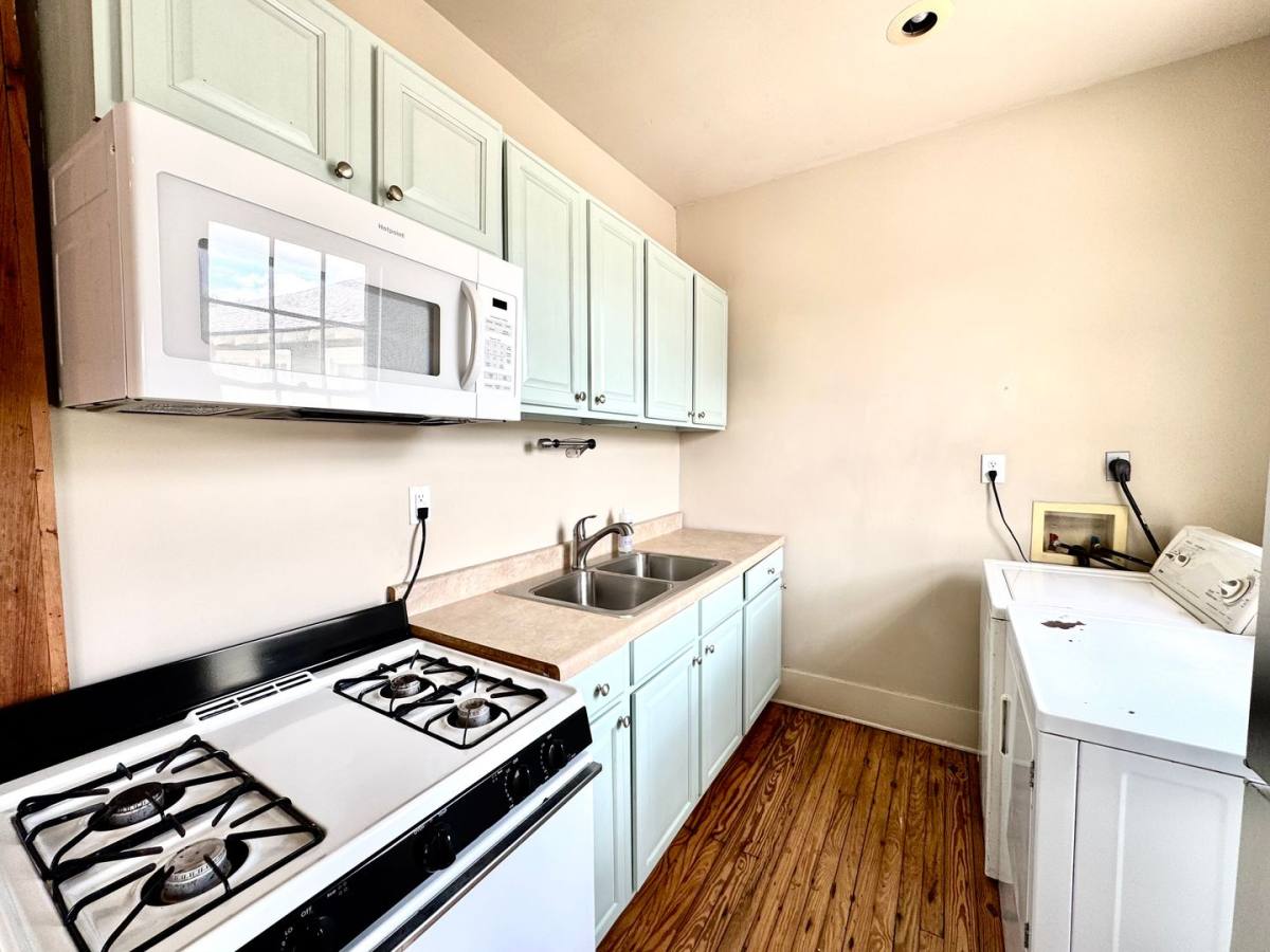 Apartment for rent at 149 E State St, Baton Rouge, LA 70802