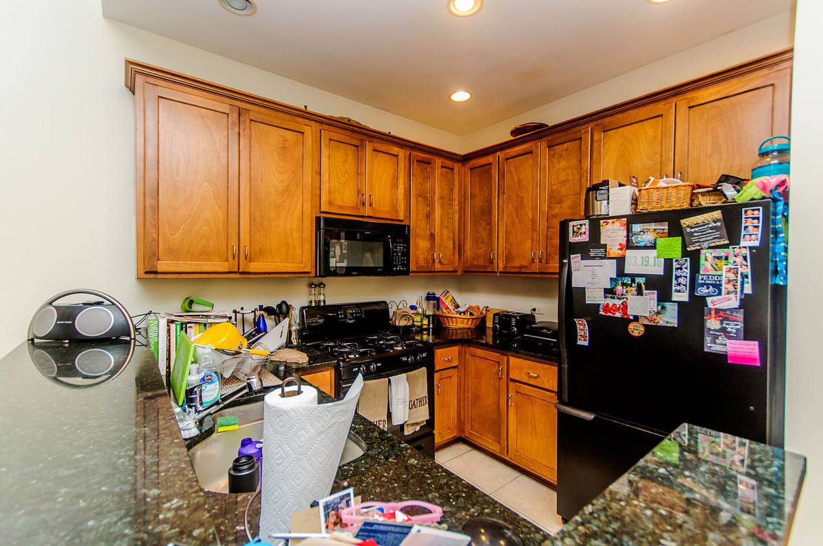 Apartment for rent at 531 N Wells St, Chicago, IL 60654