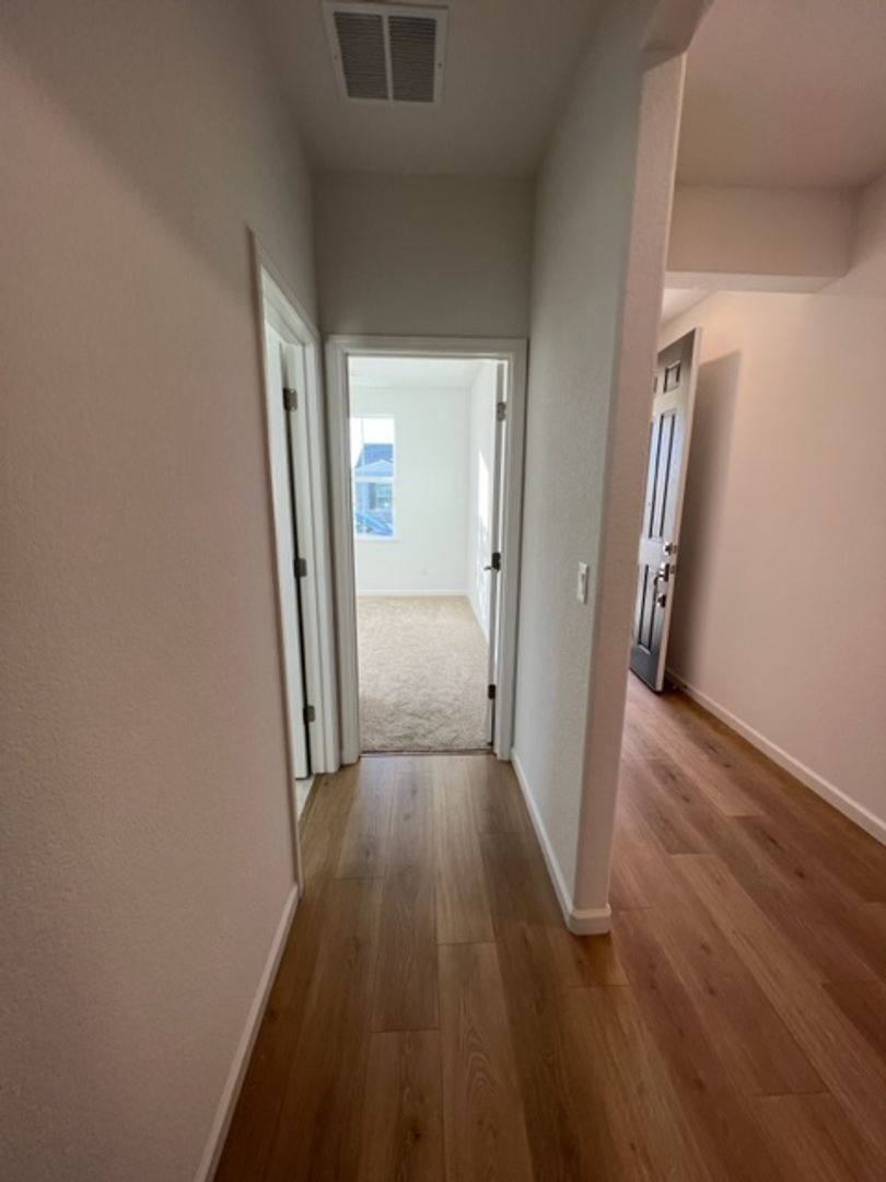 House for rent at 611 Brooklyn Court, Lincoln, CA 95648