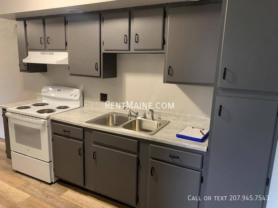 Apartment for rent at 24 Wenbelle Dr #424, Bucksport, ME 04416