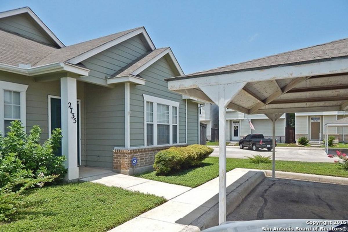 House for rent at 2735 Crown Hollow, San Antonio, TX 78251