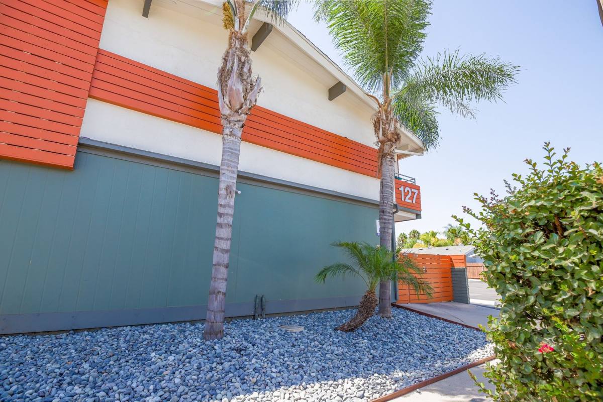 Apartment for rent at 127 W Renette Ave, El Cajon, CA 92020