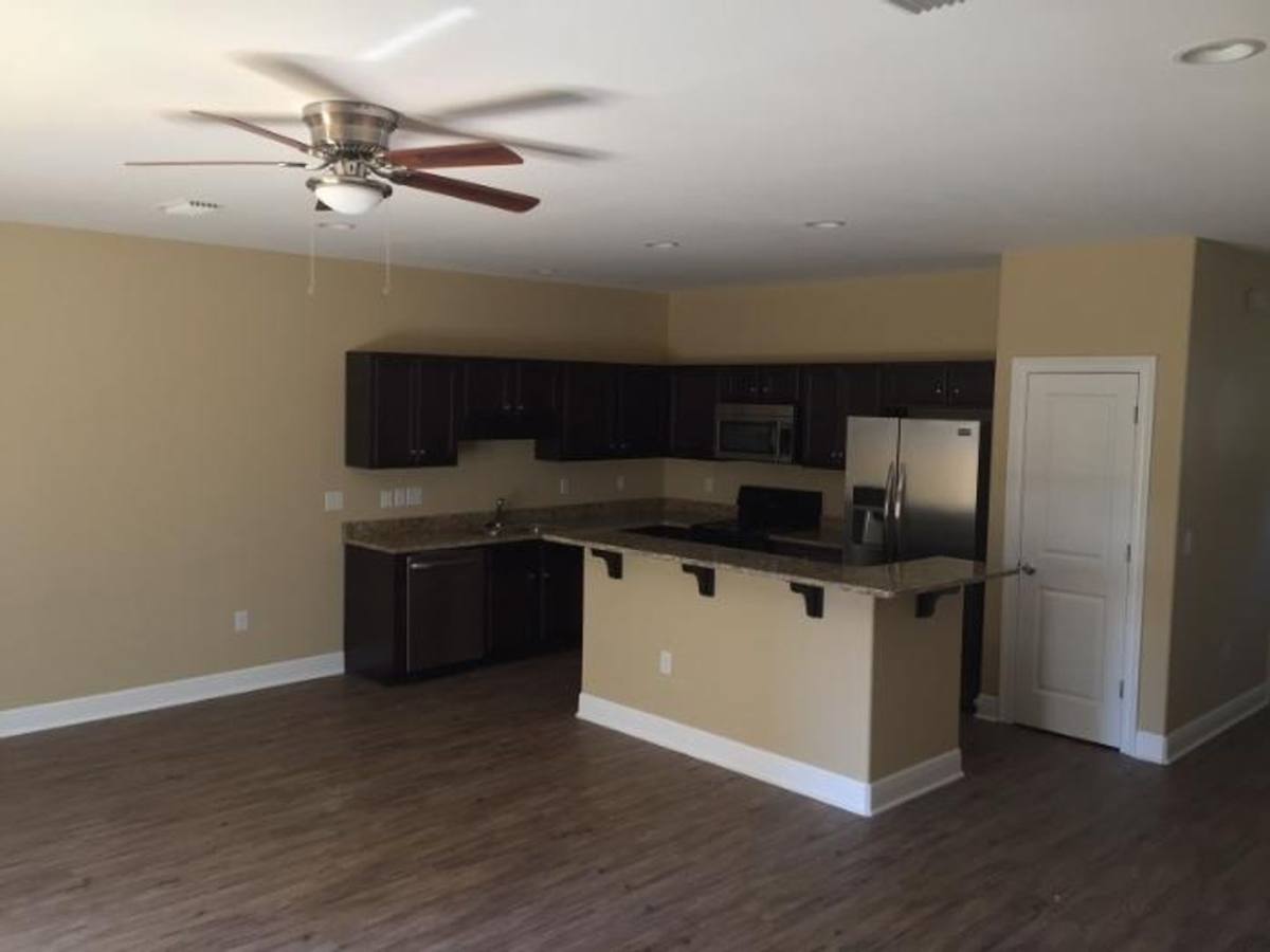 Apartment for rent at 151 Rickey Ave, Fort Walton Beach, FL 32547