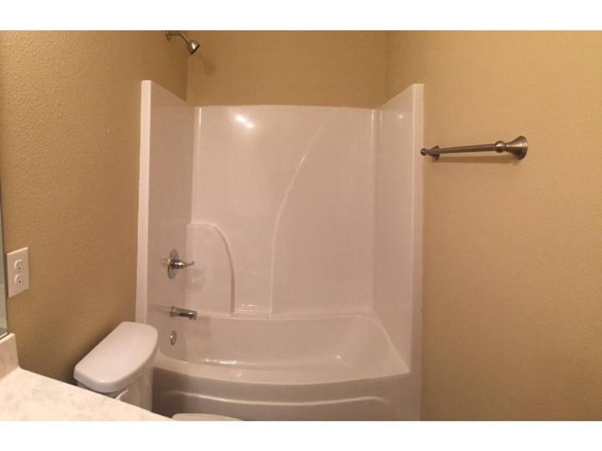 Apartment for rent at 151 Rickey Ave, Fort Walton Beach, FL 32547