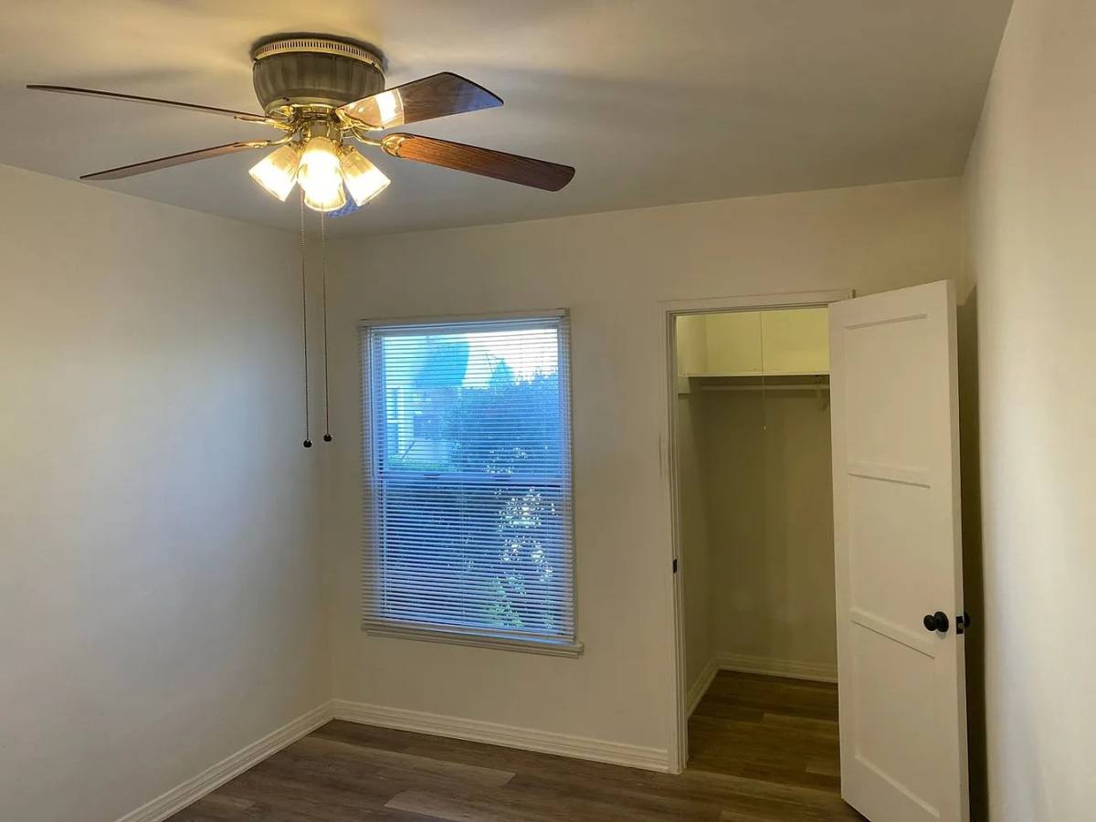 Apartment for rent at 1424 E Wilson Ave #A, Glendale, CA 91206
