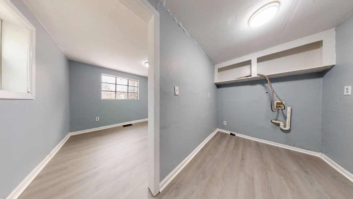 Apartment for rent at 154-156 Gordon Place, Mansfield, OH 44902