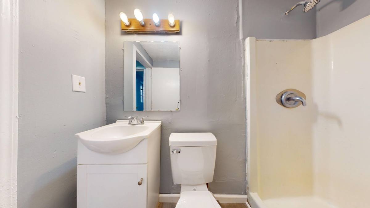 Apartment for rent at 154-156 Gordon Place, Mansfield, OH 44902