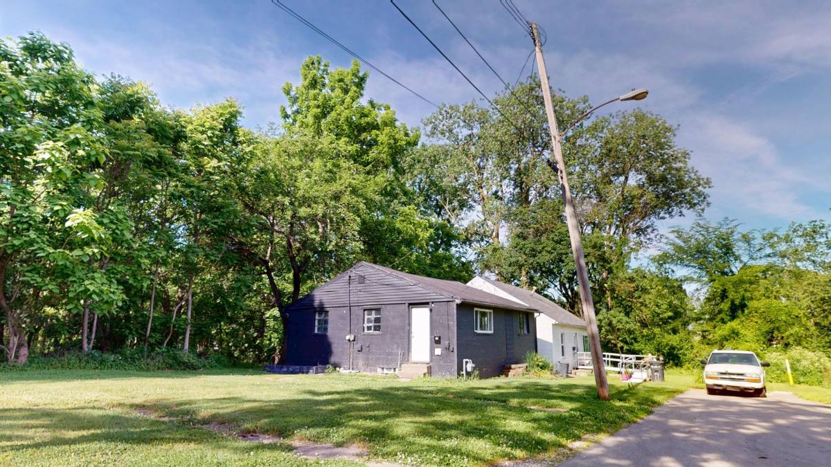 Apartment for rent at 154-156 Gordon Place, Mansfield, OH 44902
