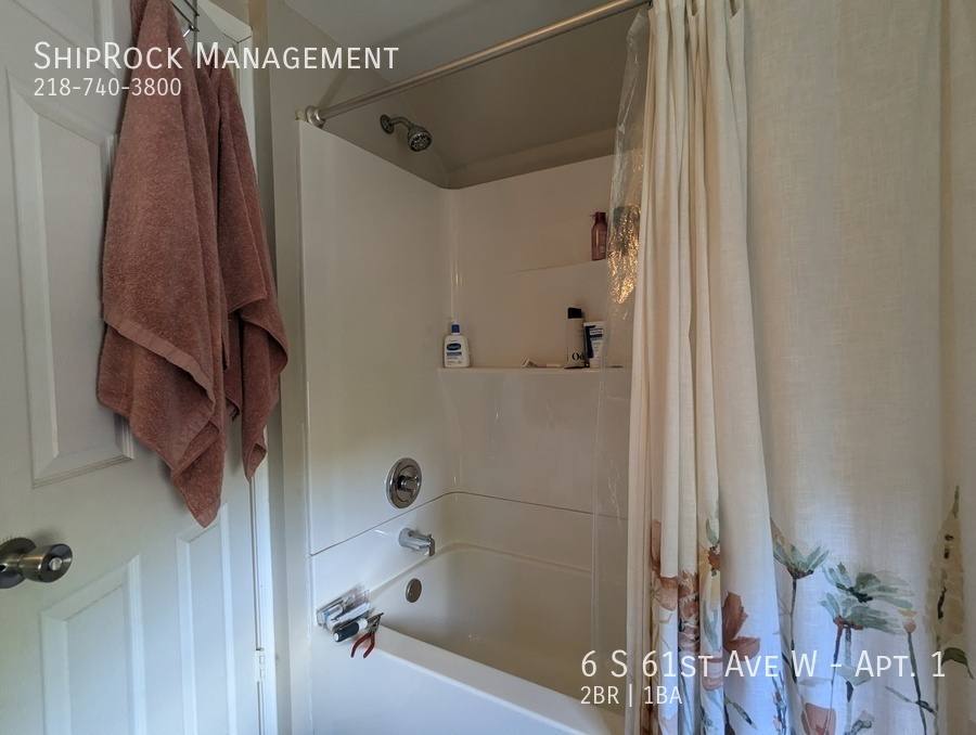 Apartment for rent at 6 S 61st Ave W #1, Duluth, MN 55807