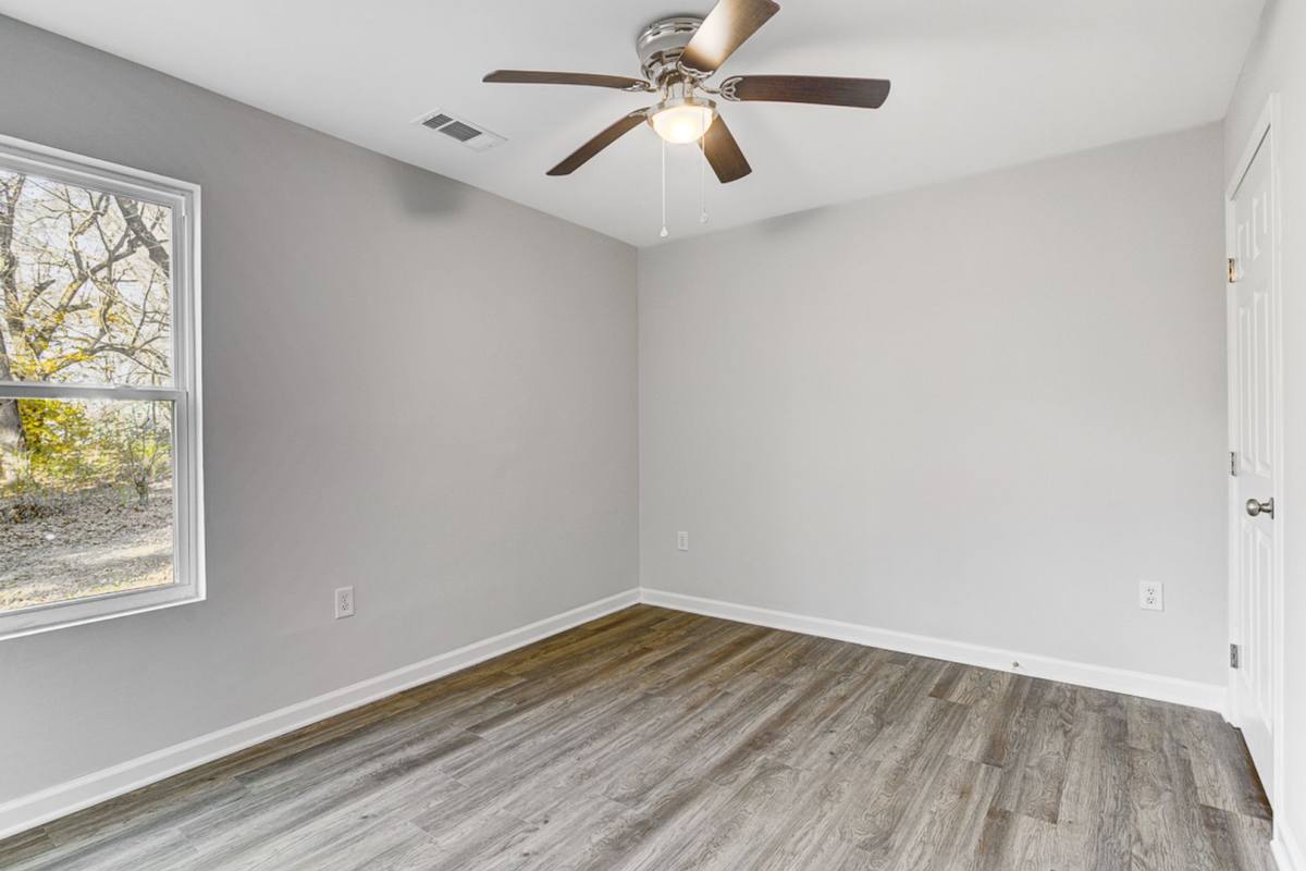 House for rent at 2927 Beechmont St, Memphis, TN 38127