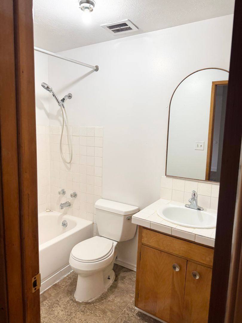 Apartment for rent at 6503 N Atlantic St, Spokane, WA 99208