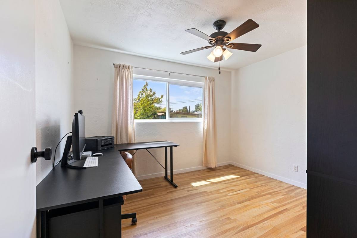 House for rent at 1580 Jeffries Ave, Anderson, CA 96007