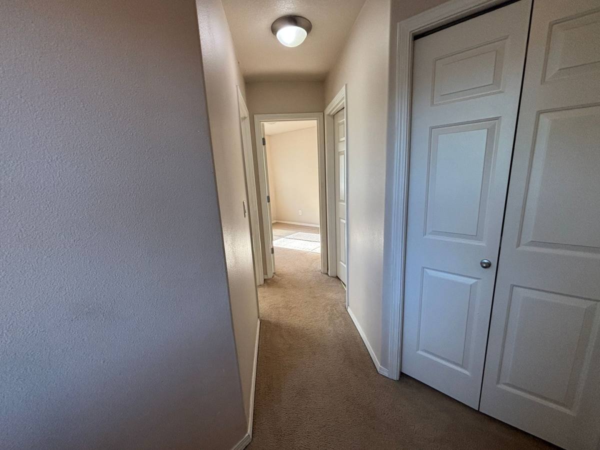 House for rent at 4115 Geranium Loop NE, Salem, OR 97305