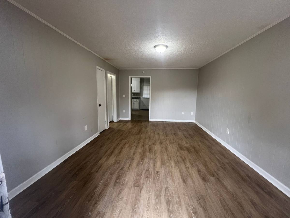 Apartment for rent at 1934 Fosters Ferry Rd, Tuscaloosa, AL 35401