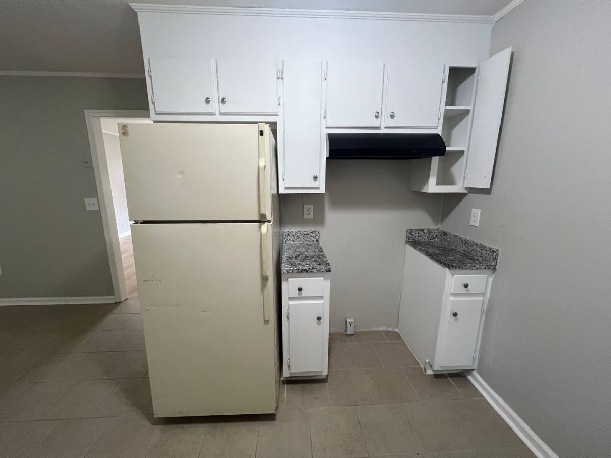 Apartment for rent at 1934 Fosters Ferry Rd, Tuscaloosa, AL 35401